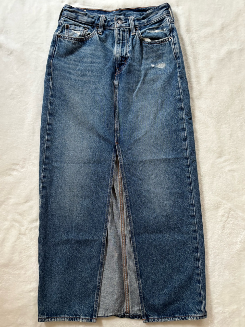 Levi’s Jean midi skirt